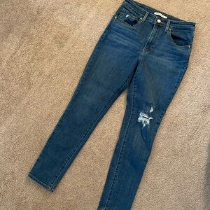 Like new Levi’s Women’s Jeans